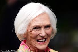 EDEN CONFIDENTIAL: Princess Beatrice's friend Sabine Getty gets down and  dirty for her 40th birthday