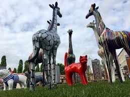 Animaux Resine Colores Jardin Interieur Statues Figures Tierfiguren Farbige Tiere Garten Design Resin Animals Lion Sculpture Statue Animals
