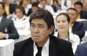 กรุง ศรีวิไล มีชื่อจริงว่า กรุงศรีวิไล สุทินเผือก (ชื่อเดิม: à¹€à¸„à¸²à¸°à¹€à¸¥ à¸­à¸à¸• à¸‡à¸‹ à¸­à¸¡ à¸ªà¸¡ à¸—à¸£à¸›à¸£à¸²à¸à¸²à¸£ à¹€à¸‚à¸• 5 à¹à¸—à¸™ à¸à¸£ à¸‡ à¸¨à¸£ à¸§ à¹„à¸¥