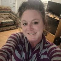 Jessica Rideout's Instagram, Twitter & Facebook