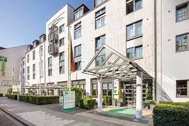 Compare reviews and find deals on hotels in with skyscanner hotels. Holiday Inn Dusseldorf Hafen 77 9 4 Prices Hotel Reviews Germany Tripadvisor