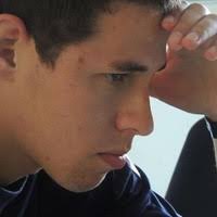 20+ perfiles de «Simones»