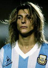 Fútbol - El "hijo del viento". Claudio Caniggia, un clásico de la selección  argentina a finales de los 80 y principios de los 90 | Facebook