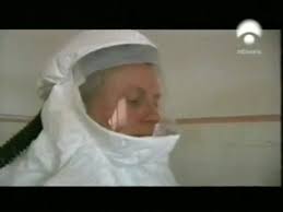 «el caso probable de fiebre de marburgo diagnosticado el martes 3 de agosto, ha sido reconfirmado por el instituto pasteur de dakar. Fiebre Hemorragica De Marburgo Video Dailymotion