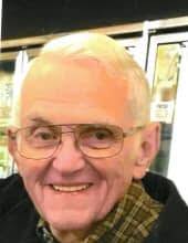 Here's Lois' obituary.