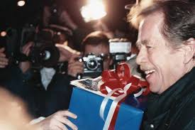 PRIATEĽ_PARTNER_SPOJENEC FRIEND _PARTNER_ ALLY