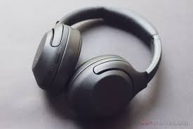 We felt a bit of warmth around the earcups after an hour or so of use but that was a. Sony Wh Xb900n Wireless Noise Canceling Headphones Review Gsmarena Com News