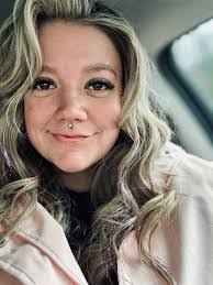 Crystal Breedlove's Instagram, Twitter & Facebook