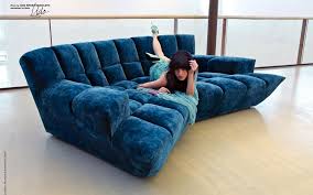 Die parralele tiefe rechts beträgt 240cm und links 210cm!!!! Cult Sofa By Bretz Eine Couch Als Design Mobel Lifestyle Und Design