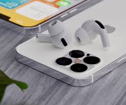 Aziz Ghaus On Twitter Iphone 12 Pro In White What Are Your Thoughts More Renders Coming Soon Apple Iphone Iphone12 Iphone12pro Gold Iphone11 Iphone11pro Leaks Leaked Concept Iphone2020 Iphone Ios Ios14 Https T Co 16f6qqcrjk