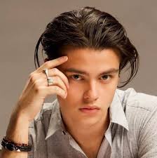 Celebs (@youngcelebz)