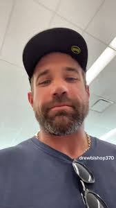 @dom_lucre's video Tweet