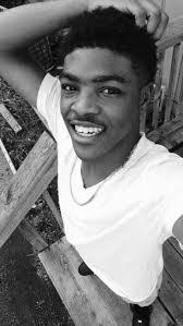 Demetrius Hatten's Instagram, Twitter & Facebook