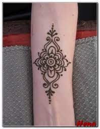 Tutorial cara membuat lukisan henna simple untuk tangan dan kaki henna semakin hits saat ini. 82 Gambar Henna Di Lengan Terbaik Gambar Pixabay