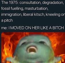 Another Amazing Headphone Meme 585256914054870393 The 1975 The 1975 Me Matty Healy
