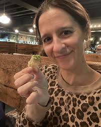 Eating out tips! What restaurant meal did you last eat Keto? We had dinner  with the kids at a Mexican restaurant this weekend. Ordered chips and Guac 