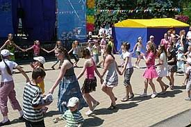 Debemos escuchar al niño que fuimos un día y que existe dentro de nosotros. Dia Del Nino Wikipedia La Enciclopedia Libre