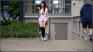 Nummer 23 Michel Chloe frivolous dressorder - CamWhores