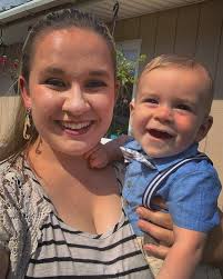 Hello everyone! 👋🏻 For those of you who haven't met us yet, my name is  Valerie, and this is my son, Logan! I previously worked as the secondary  baker for Grandma Tillies