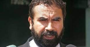 Argentinian tango singer, violinist and composer (2 dec. Imagenes Del Diputado Hugo Gutierrez Durmiendo En El Congreso Causan Furor En Redes Sociales El Boyaldia Noticias De Iquique Y Tarapaca