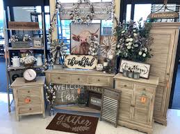 Particularly popular in farmhouse style kitchens, open shelving can also be found in bathrooms (think over the. 36 Hobby Lobby Farmhouse Decor Ideas Inspira Spaces Hobby Lobby Farmhouse Decor Hobby Lobby Decor Kitchen Decor Hobby Lobby
