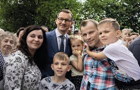 Born 20 june 1968) is a polish economist, historian, and politician who has been the prime minister of poland since december. Zalezy Mi Na Silnej I Wolnej Polsce Niedziela Pl
