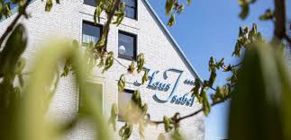 4.500 einwohnern im kreis dithmarschen. Haus Isabel Ferienappartement In Busum An Der Nordsee