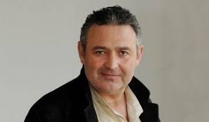 He was best known for providing the hungarian dubbing of shrek from the movie of the same name. Jegy Hu Gesztesi Karoly