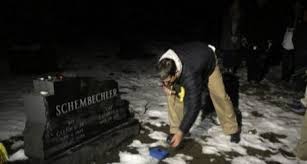 Bo was my coach, harbaugh said. Jim Harbaugh Smashes Actual Buckeye In Front Of Bo Schembechler S Grave