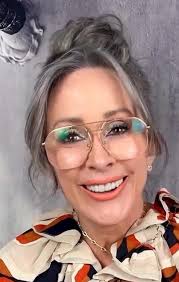 Patricia Heaton's beauty and plastic surgery