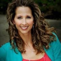 Aimee Voss's Instagram, Twitter & Facebook