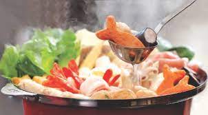ส องรายได ท ศทางธ รก จ mk ในว นถ กโซเช ยลถล ม แบนmkและยาโยอ ในป 2021 การตลาด