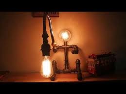 Dekorle Balik Tutan Adam Modeli Masa Lambasi Urunumuz Bulundugu Ortami Bir Anda Degistirecek Birinci Sinif Kalitede Urunlerimizi En Uyg Dekor Lamba Masa Lamba