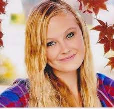 Vicki Longwell's Instagram, Twitter & Facebook