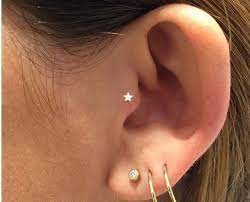 Tragus Piercing Etoile Cartilage Oreille Argent Et Dore Etsy Boucles D Oreilles Tragus Tragus Piercing Oreilles