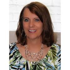 About Us < Peddlers Den