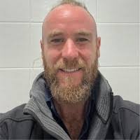 Daniel Seale's Instagram, Twitter & Facebook