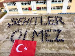 Şehidin tanımı veya kimler şehittir? Lise Ogrencileri Bedenleriyle Sehitler Olmez Yazdi Haberler