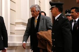 Watch all of carlos_aranguiz's best archives, vods, and highlights on twitch. Ministro Aranguiz Rechazo Extradicion De Carlos Cardoen Solicitada Por Eeuu La Nacion