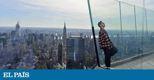 The Edge La Nueva Postal De Nueva York A 345 Metros De Altura En 2020 Isla De Manhattan Viajes Empire State Building