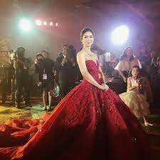 She is an actress, known for love you to the stars and back (2017), vince & kath & james (2016) and unexpectedly yours (2017). Julia Barretto S Grand Debut Latest Trending News Stories