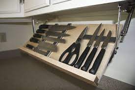 While a magnetic knife rack seems an obvious solution to a knife storage dilemma, our problem was a lack so there you have it: Pin By Christin Krauledat On Kitchen Tiny House Storage Kitchen Design Diy Kitchen