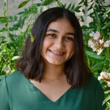 Outstanding Senior Class Recognized at Commencement 2021