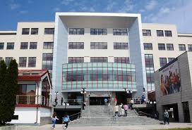 Jun 19, 2021 · de moşi se împart vase de lut de cozile cărora se leagă ciorchini de cireşe şi flori de tei sau trandafiri albi, în memoria tinerilor răposaţi din familie. Noi Prorectori Decani È™i Prodecani La Universitatea Din Pitesti Ziarul Argesul EdiÅ£ia Online