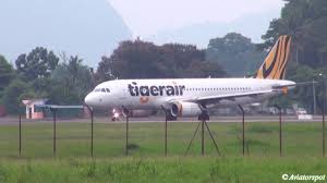 Cheap flights from ipoh to singapore from $110. Plane Spotting Tigerair A320 Firefly Atr 72 500 Malindo Atr72 600 Ipoh Sultan Azlan Shah Airport Youtube