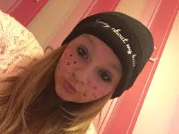 Lilly Harrison (@LillyHarrison)