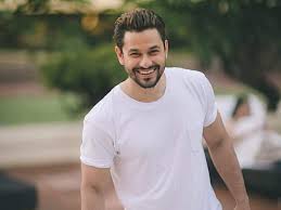 The next morning they discover that they trapped in the island infested with. Kunal Kemmu Opens Up About The Most Awaited Go Goa Gone Sequel