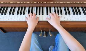 Klicke auf notennamen ausblenden über der klaviertastatur, um die notennamen auszublenden. Die 7 Haufigsten Anfangerfehler Beim Klavier Lernen Bonedo