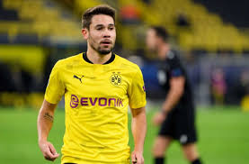 Nos dois jogos de preparação realizados pela seleção nacional diante de espanha e israel, fernando santos utilizou raphaël guerreiro no primeiro teste e nuno mendes no segundo. Raphael Guerreiro Withdraws From Portugal Camp And Returns To Dortmund