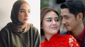 Arya saloka menikah dengan putri anne pada tahun 2017 silam. Arya Saloka Amanda Manopo Mesra Di Panggung Rcti Putri Anne Curhat Rindu Suami Miss You Tribun Style Line Today